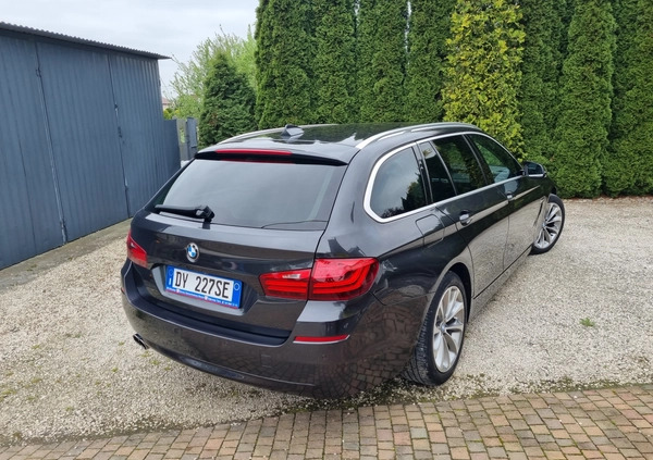 BMW Seria 5 cena 53700 przebieg: 285000, rok produkcji 2015 z Ciechocinek małe 781
